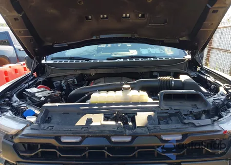 2025 Ford F-150 Raptor z USA, uszkodzony, nr VIN 1FTFW1RGXSFB07796